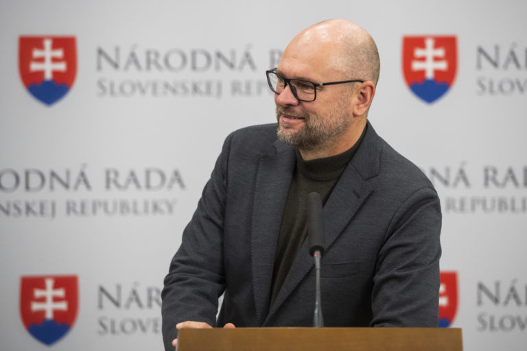 SaS chce po hlasovaní o Matovičovi rokovať o predčasných voľbách