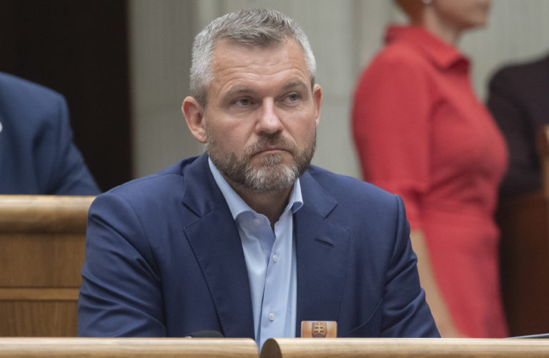 Smer alebo Pellegrini s Republikou? SaS s Hlasom? Prieskum sa pýtal ich voličov