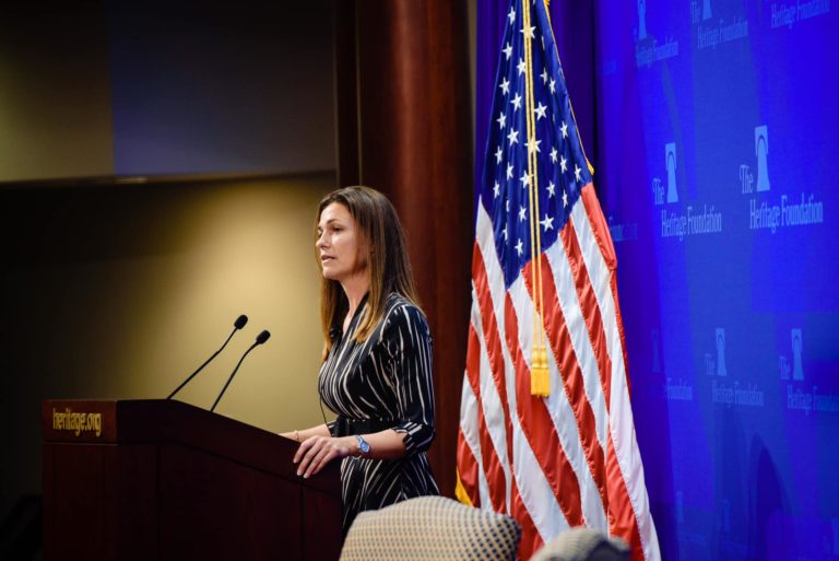 Judit Vargová počas prednášky v Heritage Foundation vo Washingtone. Foto: Facebook