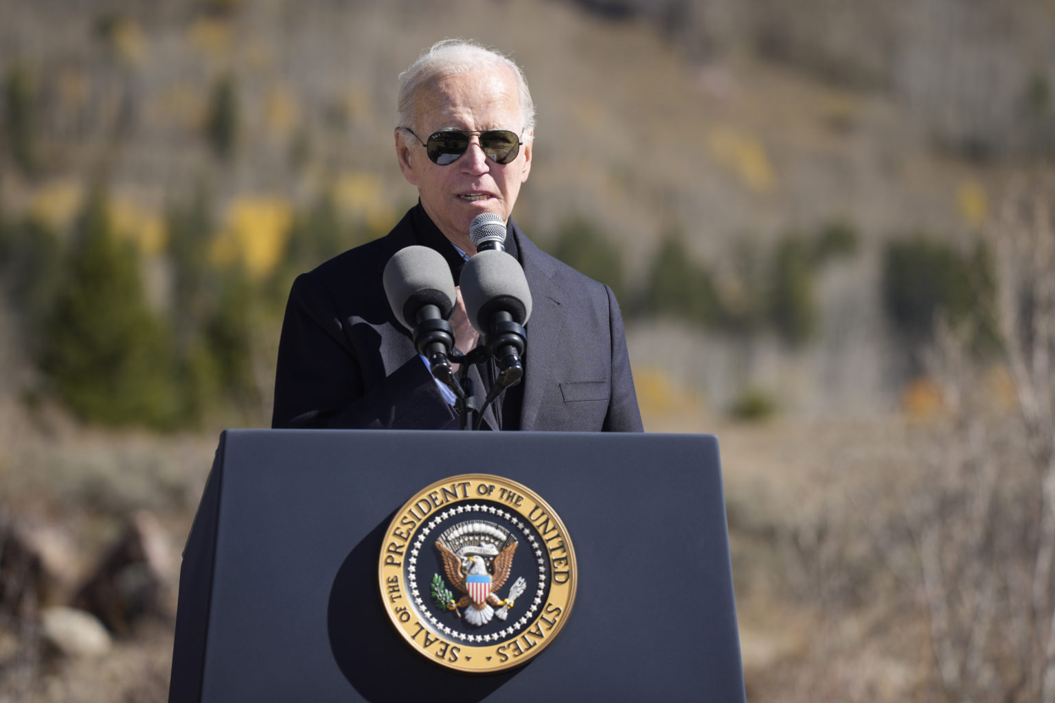 Americký prezident Joe Biden s prejavom na vojenskej základni v štáte Colorado. Foto: TASR/AP