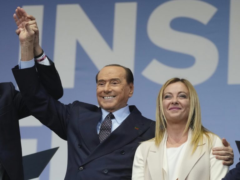 Berlusconi tvrdí, že jeho výroky o Putinovi boli vytrhnuté z kontextu