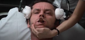 Elektrošoky či antidepresíva? Čo má lepšiu účinnosť