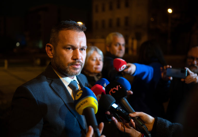 Zvolili sme si nových županov. Najväčšiu pozornosť púta Nitriansky kraj