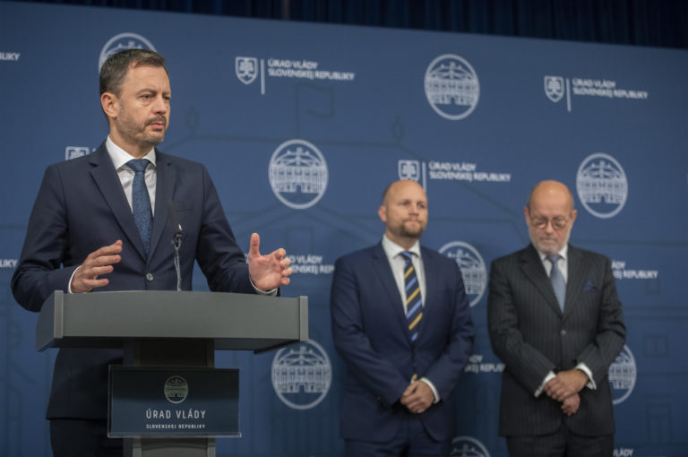 Vláda SR daruje Ukrajine vojenský materiál v hodnote vyše 3,5 milióna eur