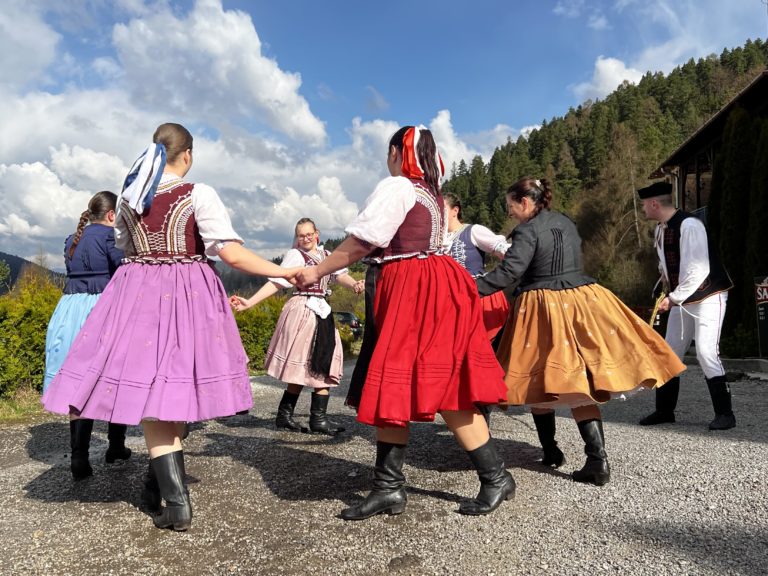 Zimný festival zvykov a obyčají na Gemeri vyvrcholí folklórnym galaprogramom