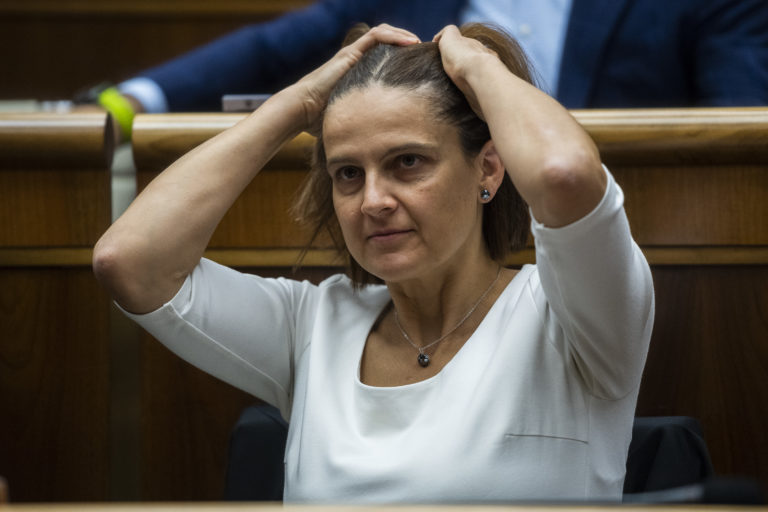 Kolíková kritizuje Karasa za personálne zmeny na čele ZVJS či správneho súdu