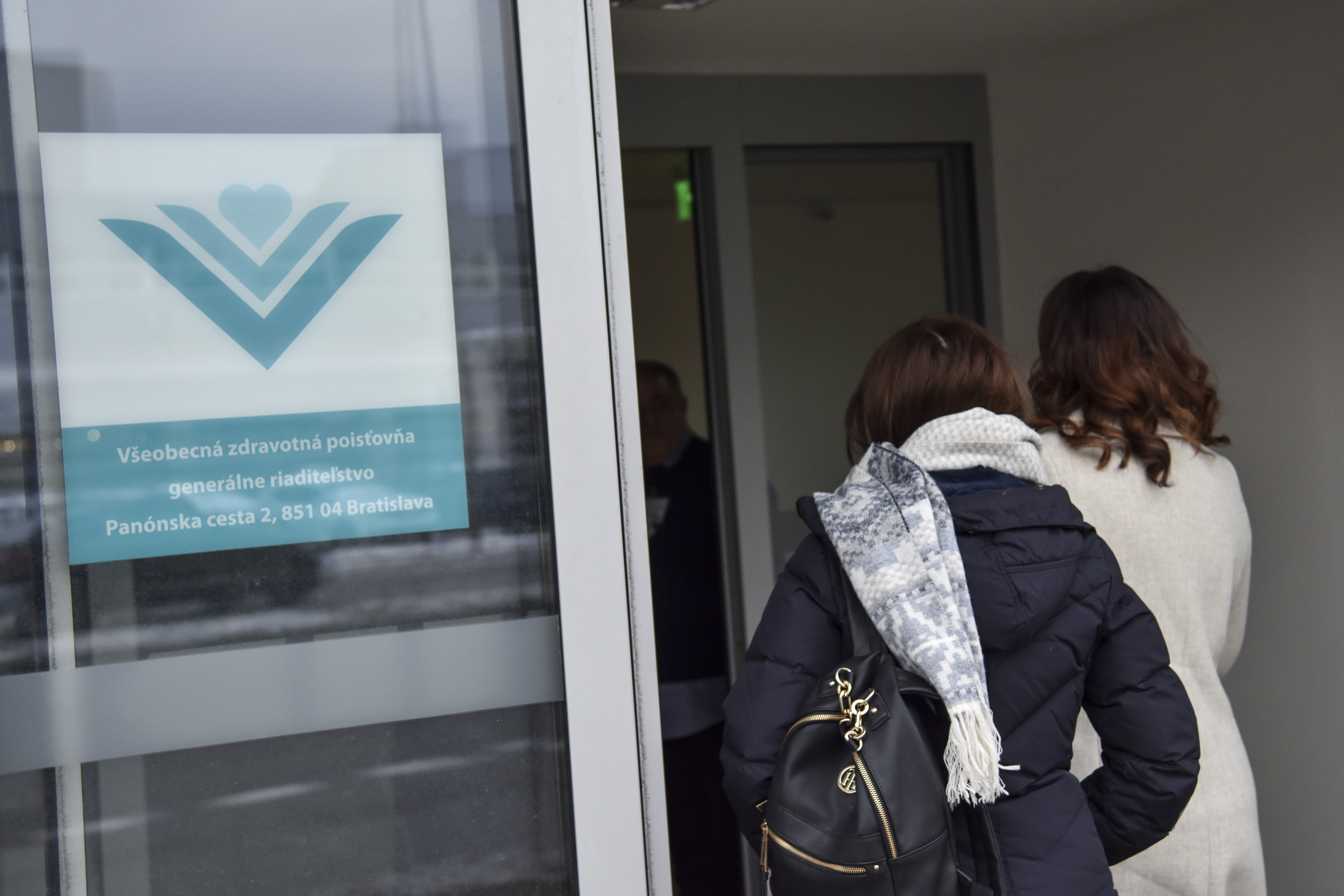Zdravotné poisťovne vlani zarobili 57,3 milióna eur