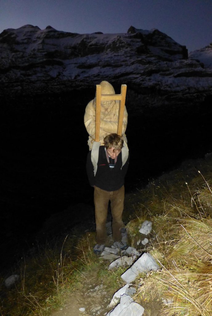 Štefan Papčo: Pavel – Občania, 2017, proces inštalácie, Švajčiarsko. Majetok autora, foto: archív autora