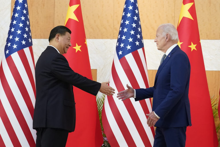 Amerika je v studenej vojne s Čínou. Zmení sa kvôli tomu všetko
