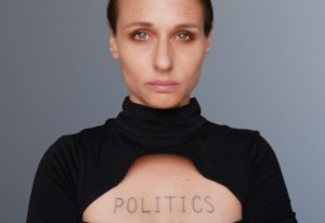 Polonahá Francúzka ukázala, ako by vyzeral potrat Ježiša Krista v kostole. Štrasburský súd sa jej zastal