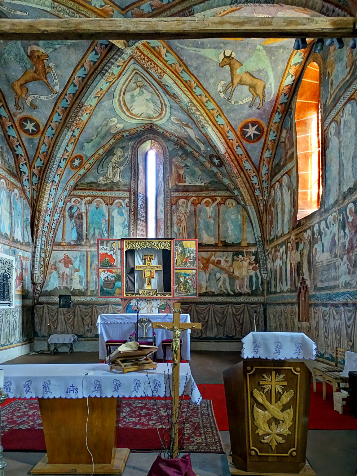 Poniky, kostol sv. Františka. Foto: archív autora