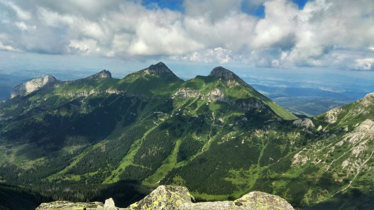 Vysoké Tatry: Nezvestného Poliaka našli mŕtveho v žľabe Ždiarskej vidly