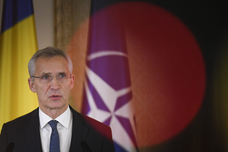 Šéf NATO: Putin na Ukrajine zlyháva a využíva zimu ako zbraň