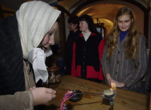 Prečo sa lialo olovo? Svätý Ondrej sa pokladal za patróna neviest