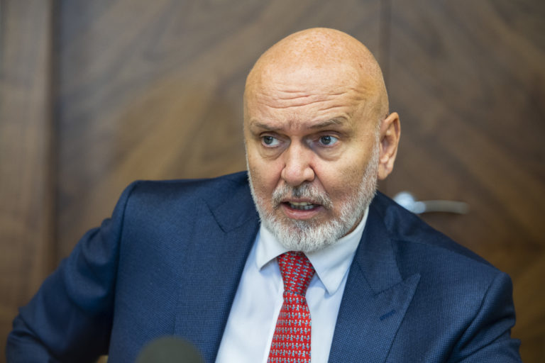 Ukrajinci náhle zastavili tranzit ropy do Maďarska. Informácie o Slovensku majú byť zajtra