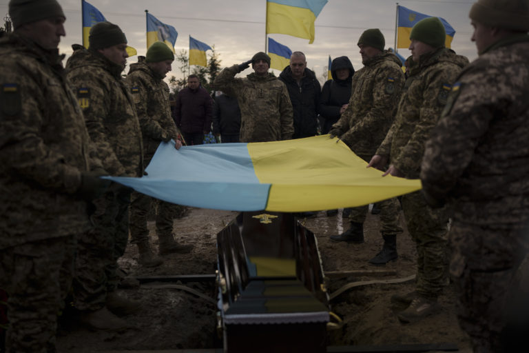 Pohreb ukrajinského veliteľa. Foto: TASR/AP