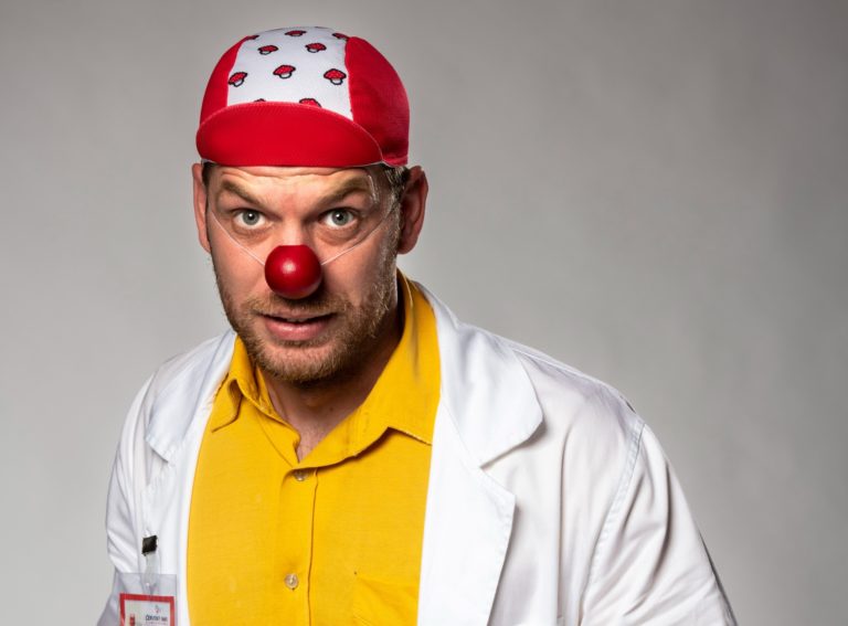 Na snímke klaun Červeného nosa Jozef Jurčišin-Kukľa. Foto: Richard Köhler