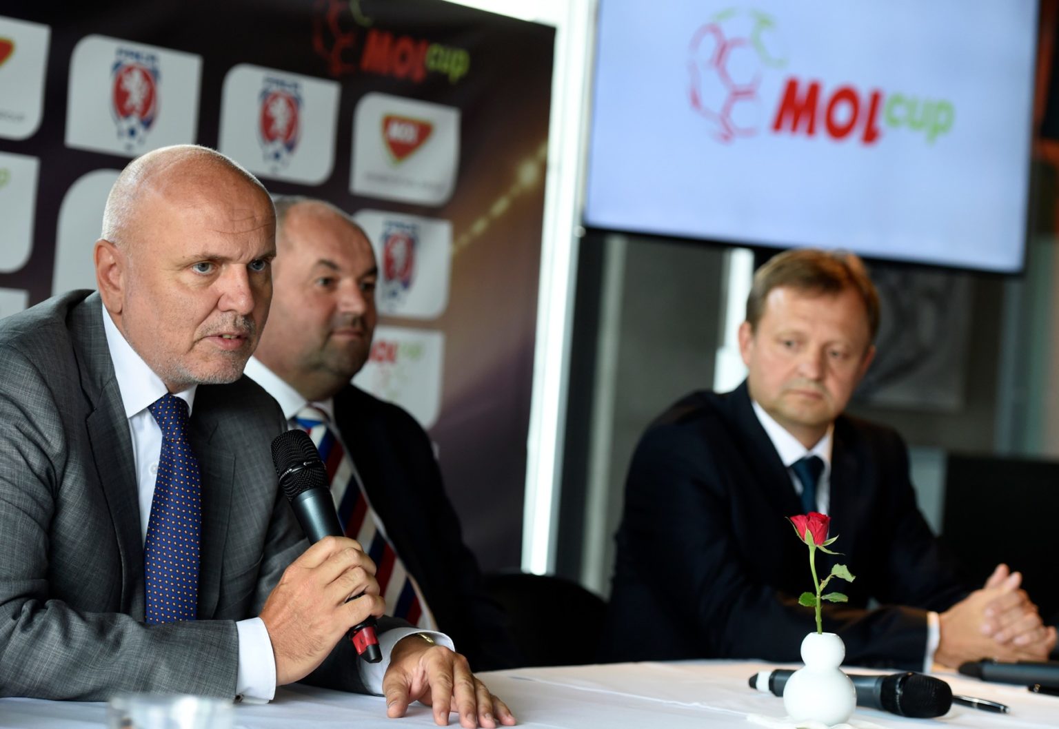Oszkár Világi, šéf skuoiny MOL. Foto: Profimedia.sk