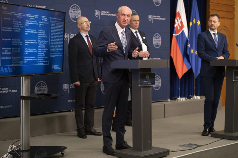 Hirman: Za vysoké zálohy na elektrinu je zodpovedné bývalé vedenie Ministerstva hospodárstva