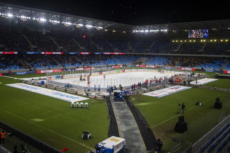 Slovan a Košice sa stretnú pod holým nebom na Letenskej pláni v Prahe