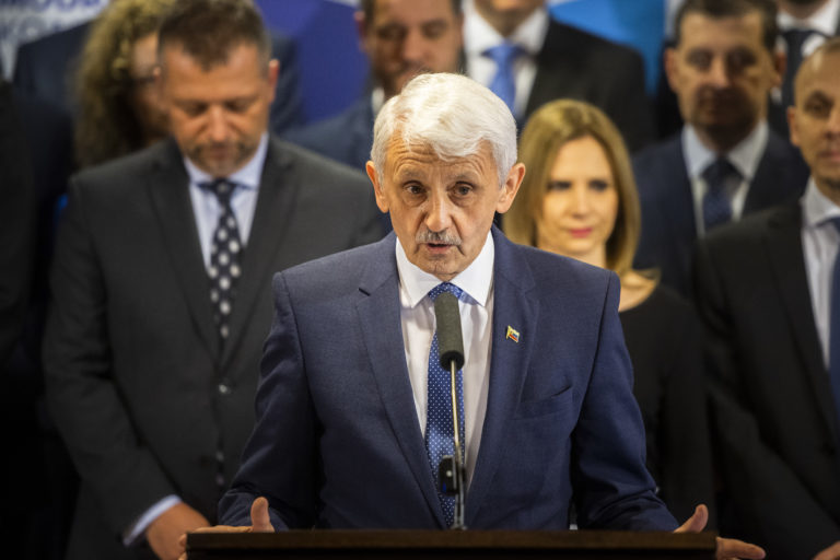 Mikuláš Dzurinda predstavuje nový politický projekt s názvom Modrá koalícia. Foto: Jaroslav Novák/TASR