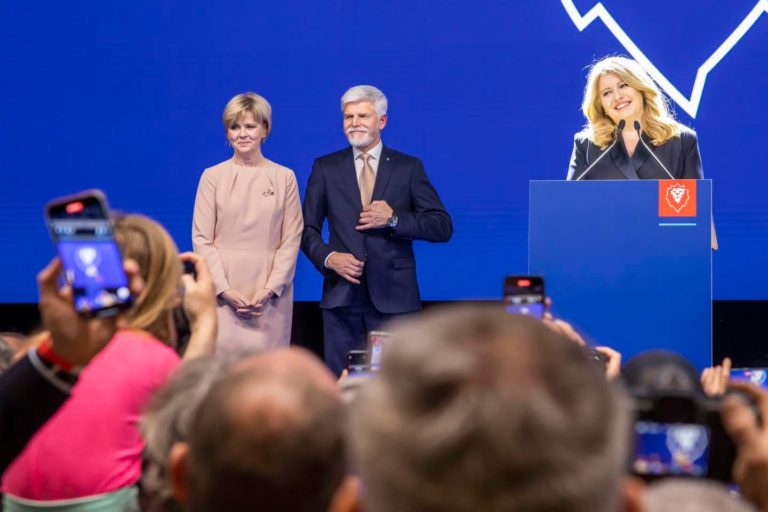Zuzana Čaputová blahoželá Petrovi Pavlovi k zvoleniu za prezidenta. Foto: fb/Generál Pavel