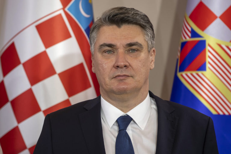 Prezident Milanović je proti nasadeniu chorvátskych vojakov na Ukrajine