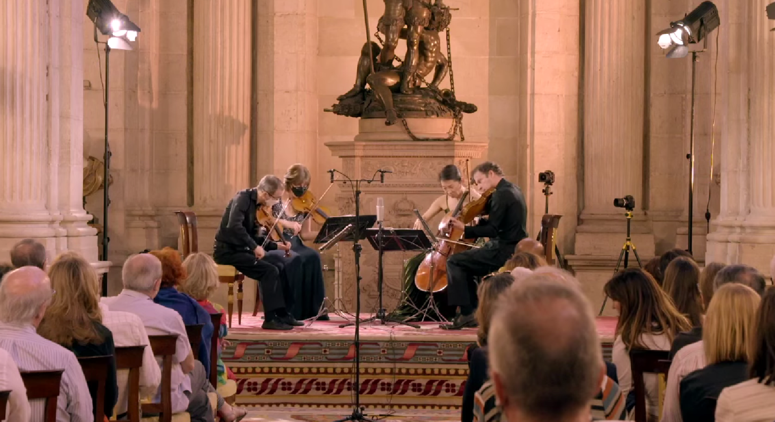 Sláčikovým kvartetom dekorovaných nástrojov Stradivarius sa môže pochváliť jedine Palacio Real v Madride. Reprofoto: YouTube