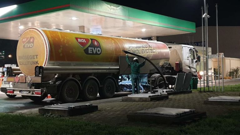 Maďarský ropný gigant MOL zažaluje slovenskú vládu za neočakávanú daň