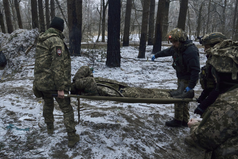 Takmer 160-tisíc mŕtvych Ukrajincov a tisíce zabitých vojakov NATO? Ruské média sa chytili vymyslenej 