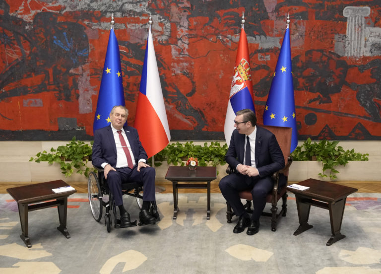 Srbsko môže byť mediátorom medzi Ruskom a Ukrajinou, povedal Zeman