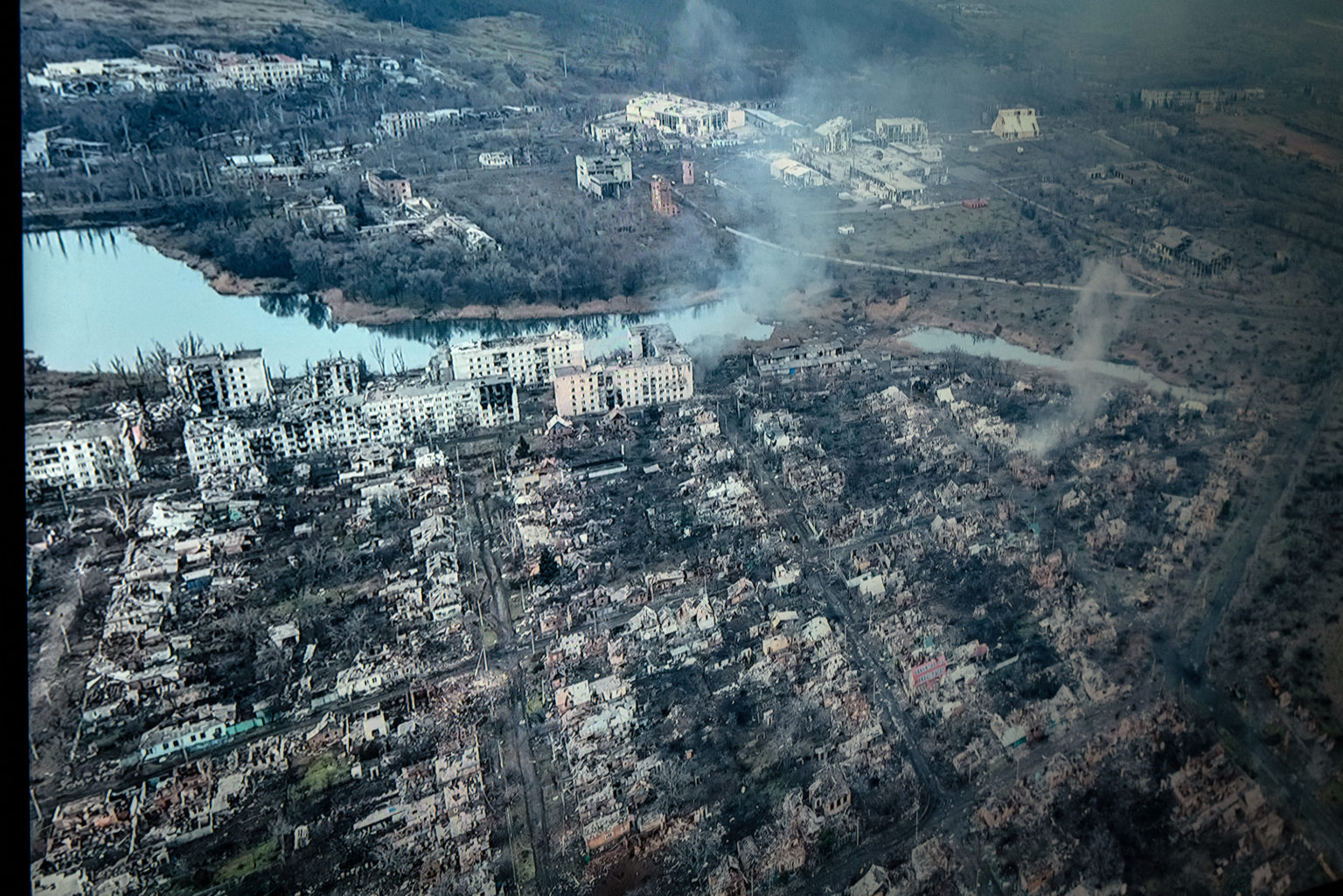 Zábery Bachmutu z dronu ukrajinskej armády. Foto: Nicole Tung/New York Times
