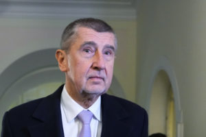 Urobte mi podklady na toho zm*da. Babiš zháňal kompromateriály na ministra zahraničia