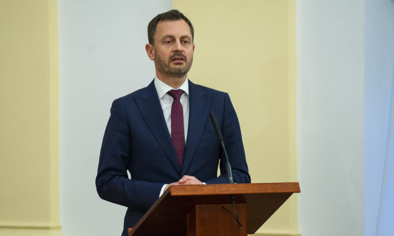 Na snímke dočasne poverený predseda vlády SR Eduard Heger (OĽaNO). Foto: Jakub Kotian/TASR