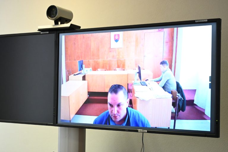 Súd podmienečne prepustil Juraja Hossua, ktorý usmrtil Filipínca Henryho Acordu