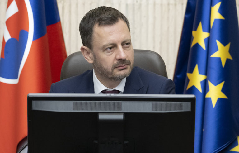 Čísla hovoria jasnou rečou, samosprávy majú viac peňazí, ako sa čakalo, vyhlásil premiér Heger