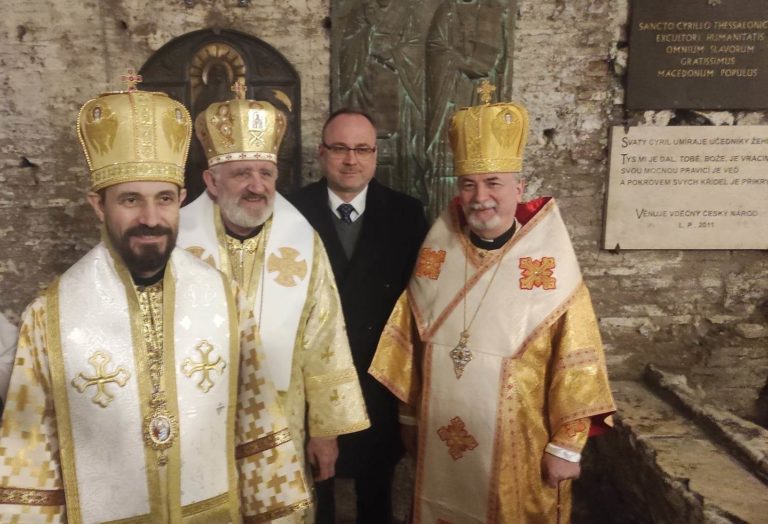 V čase konsolidácie sa príspevok na činnosť cirkví zvyšuje, tvrdí Najvyšší kontrolný úrad