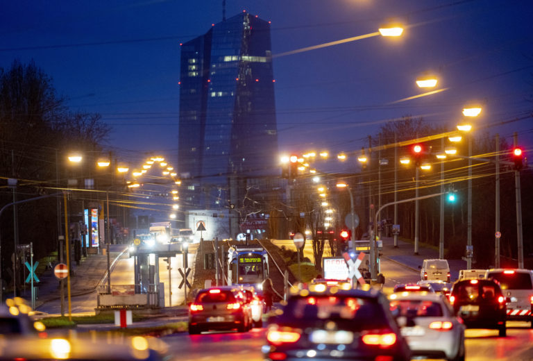 Ekonomika Európskej únie vo štvrtom štvrťroku medzikvartálne stagnovala