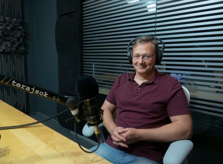 Podcast Peter Dolinaj, sklár z Valaskej Belej