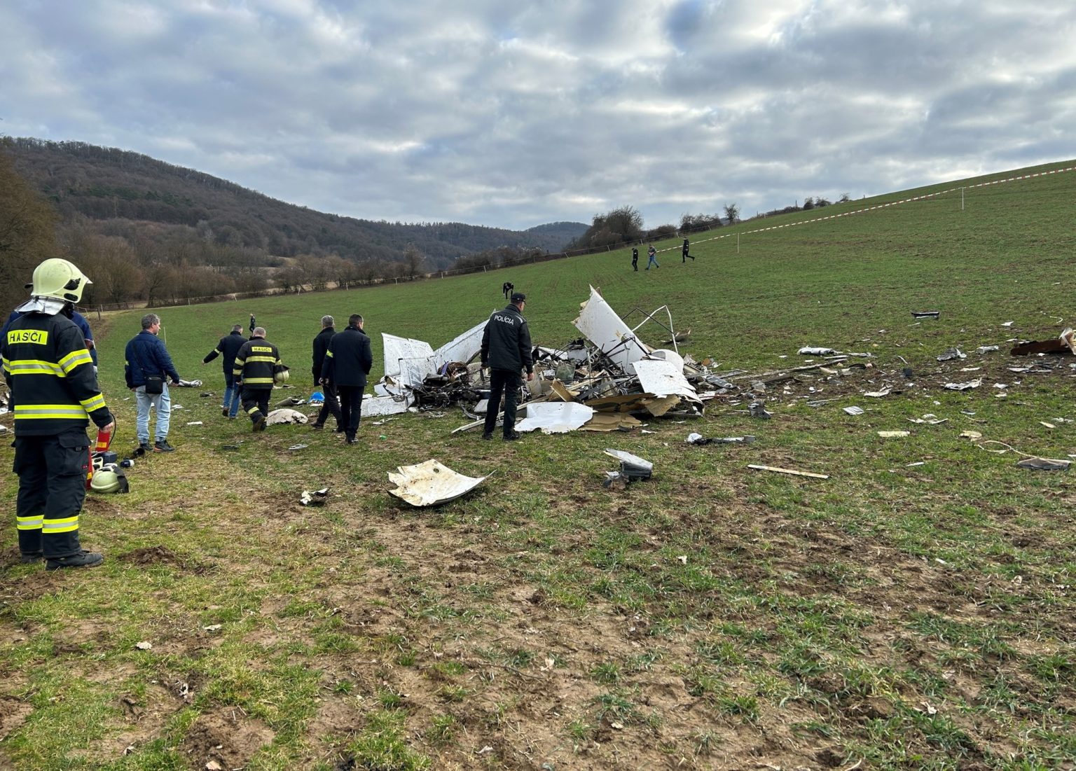 V lietadle zomreli štyria muži. Foto: Polícia SR - Trenčiansky kraj
