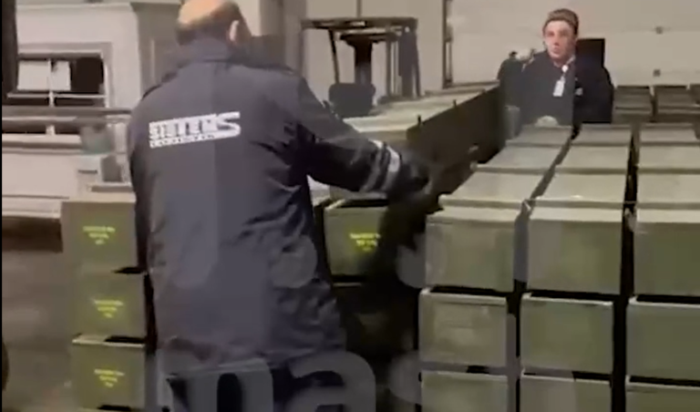 Údajný bratislavský sklad, ktorý má byť medzizastávkou v ceste srbských zbraní na Ukrajinu. Foto: reprofoto Mash