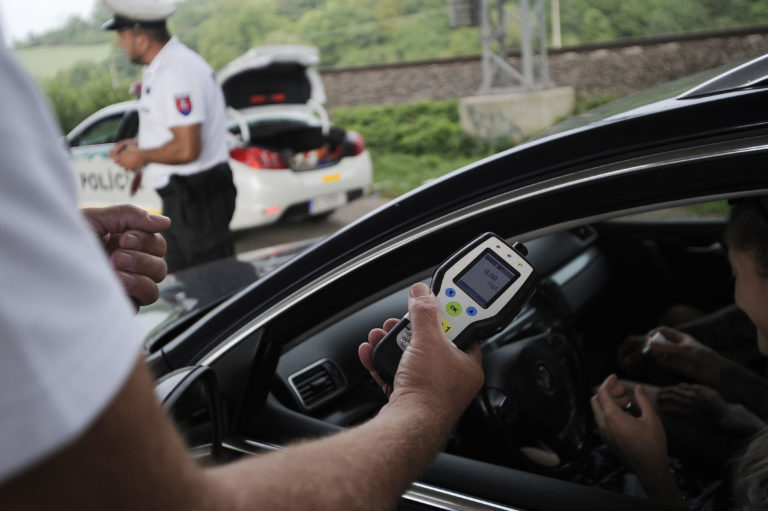 Bezpečnostná akcia REFLEX odhalila viac ako 20 porušení cestnej premávky