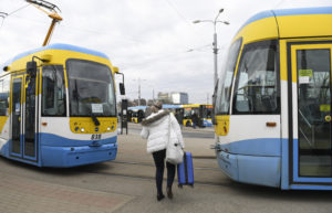 Platy zamestnancov DPMK sa opätovne zvýšia aj od septembra