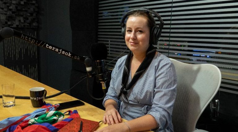 Barbora Bacová, skauting na Slovensku