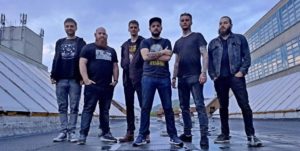 Ak ukazovať prstom, tak na seba