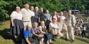 Tradície svojich starých rodičov udržujú stále nažive