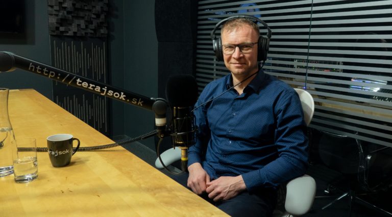 Daniel Ralaus, psychiater a psychoterapeut