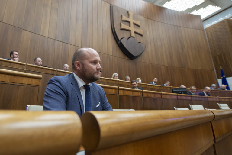 Naď predpokladá, že o migoch napokon rozhodne vláda, má pripravenú analýzu