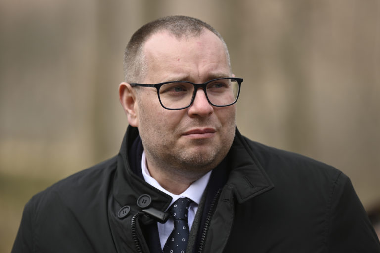 Dobrovodský hovorí o pochybeniach zdravotných poisťovní pri úhrade liekov na výnimku