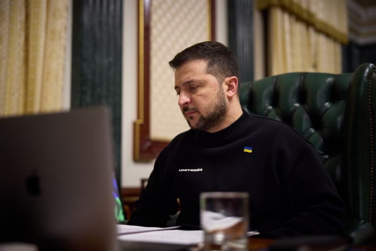 Zelenskyj pozval Čínu na rokovania o Ukrajine, čaká na odpoveď